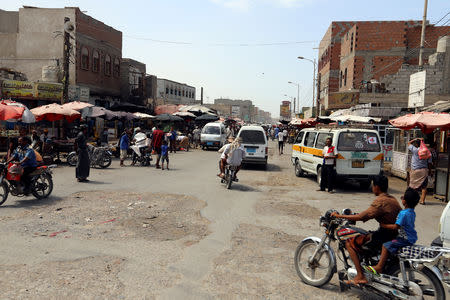 General view of a market on Sadam street in Hodeidah, Yemen March 25, 2019. REUTERS/Abduljabbar Zeyad