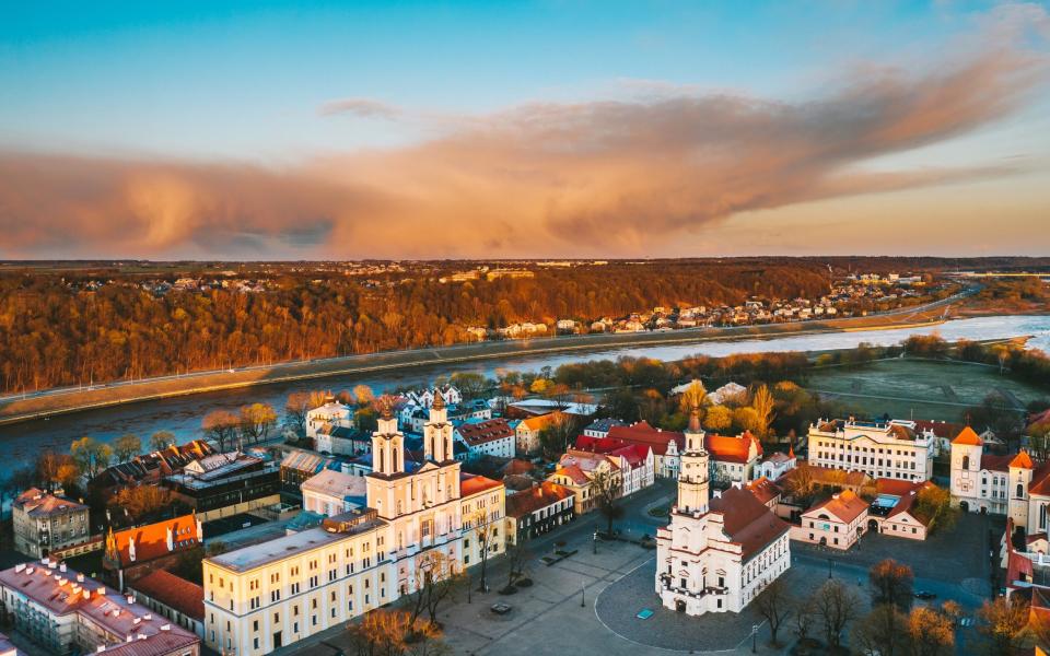 Kaunas: Christmas-card looks - Getty