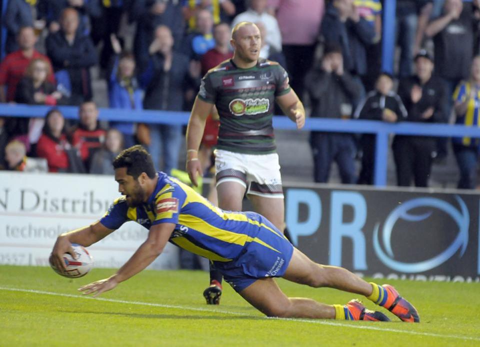 Warrington Guardian: Peta Hiku scored 10 tries in 11 appearances for Warrington, including this one against neighbours Widnes Vikings