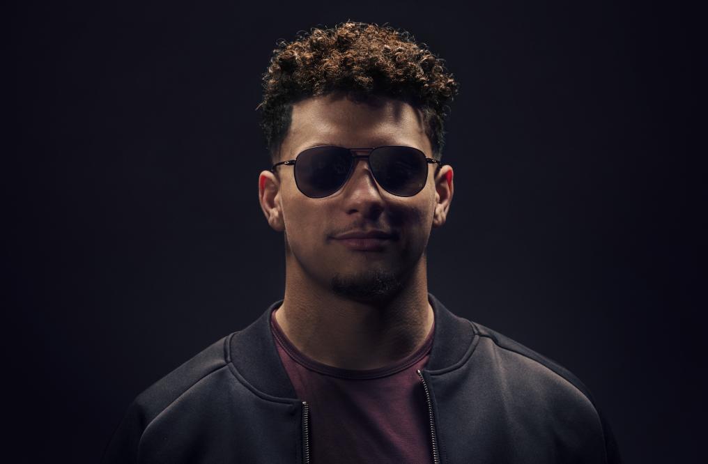 Patrick Mahomes unveils latest sunglasses with Oakley