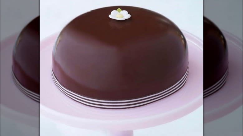 Scharffen Berger Cake