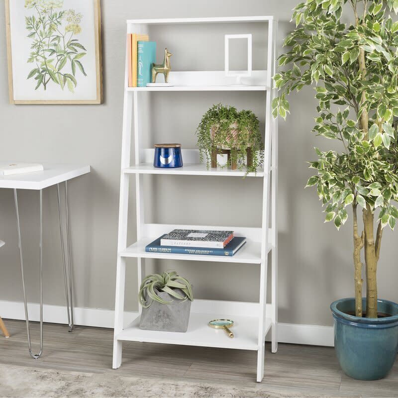 <a href="https://fave.co/34EIKZw" target="_blank" rel="noopener noreferrer">Originally $209, get it now for $100 at Wayfair</a>.