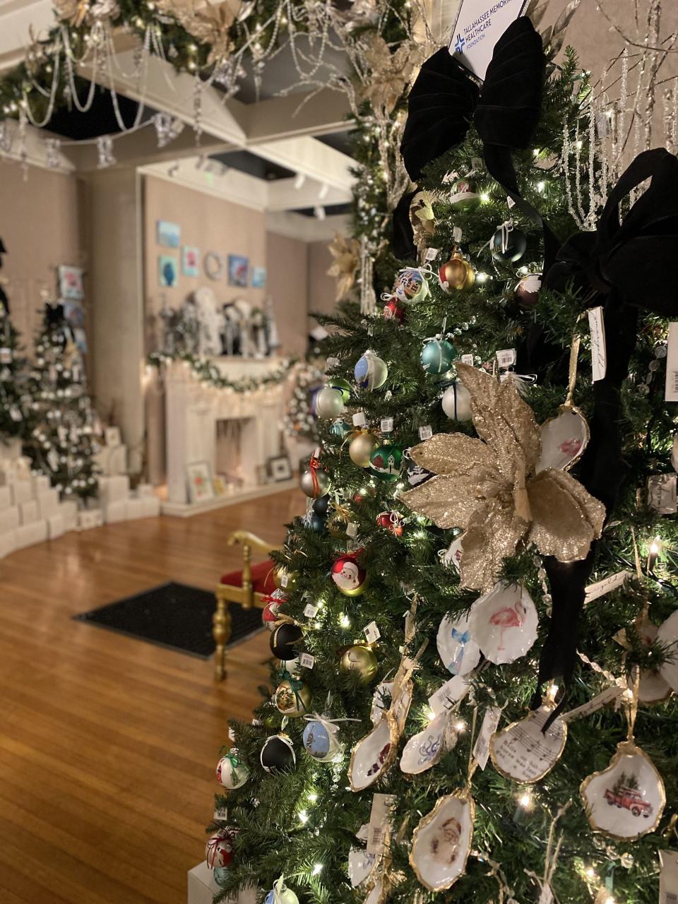 LeMoyne Arts is decked out for the holidays and serving cookies and cocoa on Friday, Nov. 24, 2023.