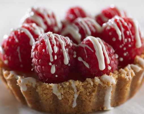 Raspberry white chocolate tarts