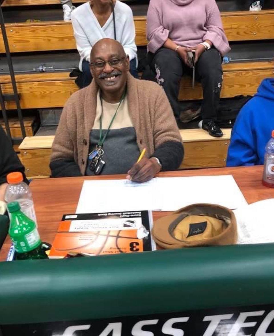 Willie "Roy" Ogletree, who graduated in January 1970, from Cass Technical High School, where he was in the science and arts curriculum, has been the official scorekeeper for Cass Tech's boys basketball team since 1975. In 2012, he also became the scorekeeper for Cass' girls team. Between boys and girls games, including varsity, junior varsity and freshman teams, Ogletree has proudly worked more than 1,500 games as a scorekeeper.