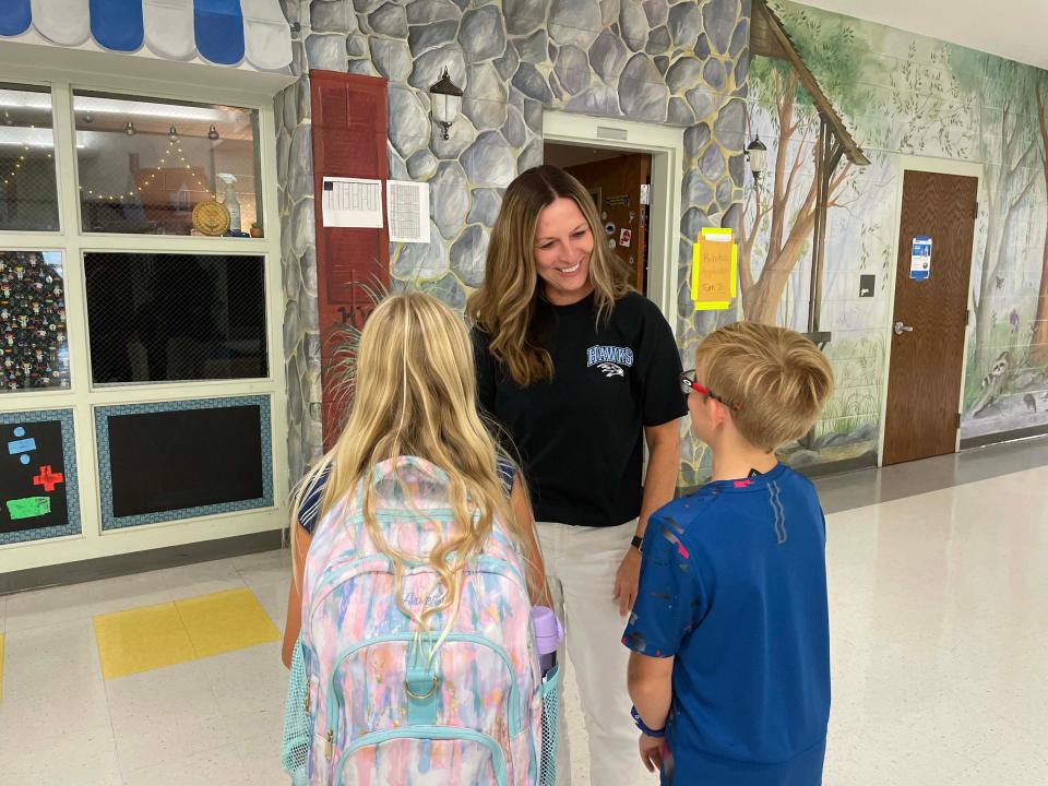 Principal Lynn Jacomen gets to know her 1,400 students a few at a time as the new principal of Hardin Valley Elementary School Friday, Aug. 19, 2022.