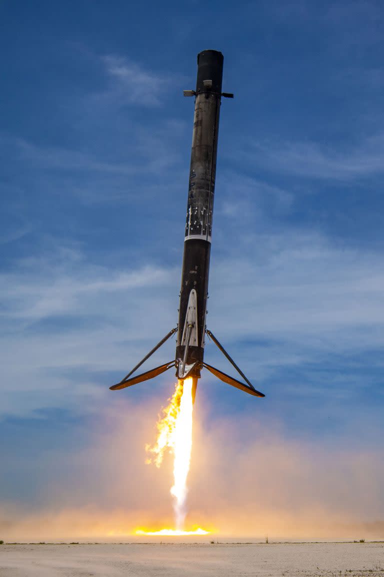 El satélite fue lanzado por la empresa SpaceX, del multimillonario Elon Musk