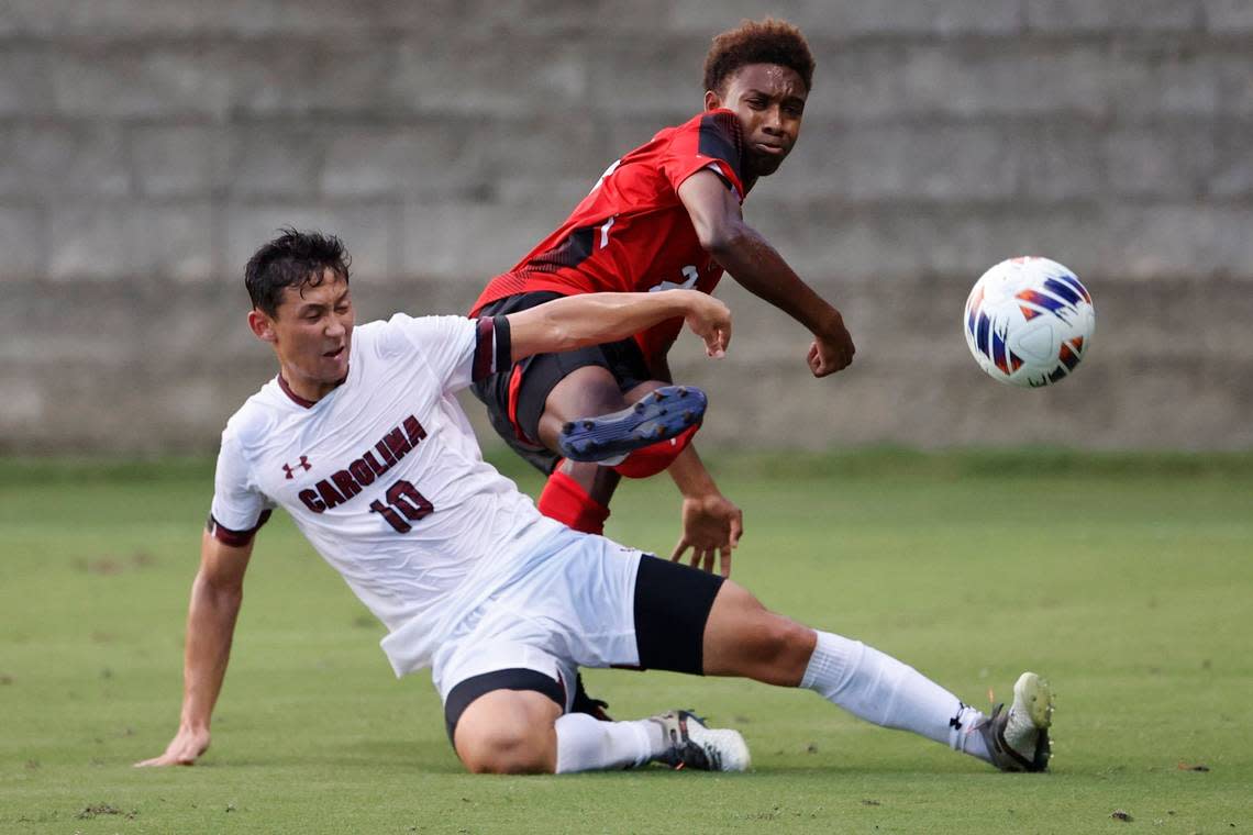 South Carolina’s Peter Clement during Saturday’s exhibition against Gardner-Webb.