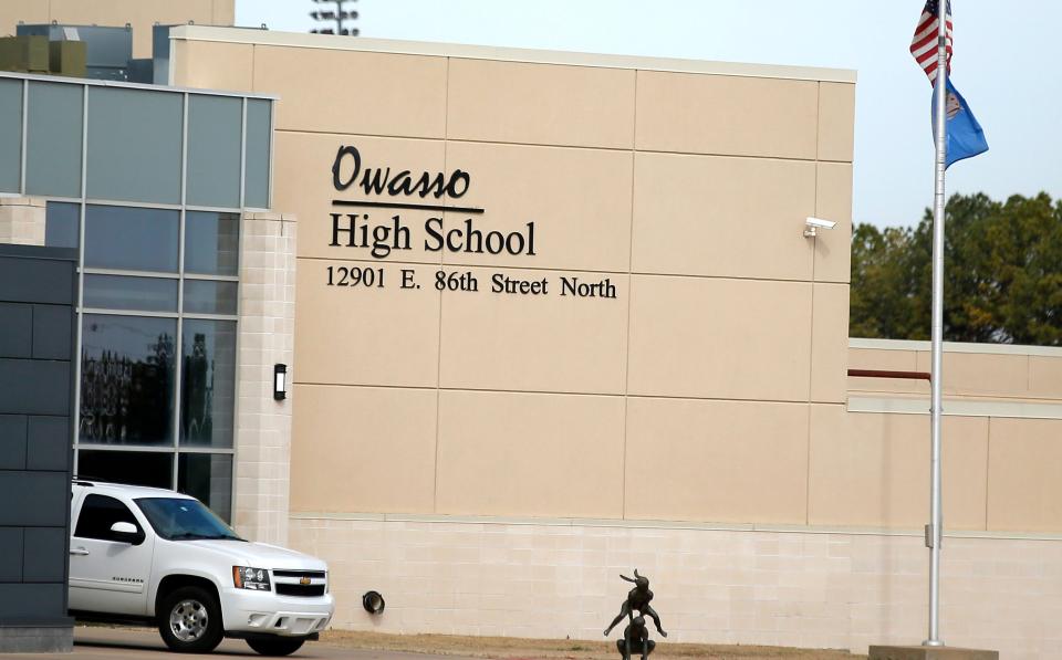 Federal civil rights investigators will look into complaints that Owasso school administrators failed to adequately address students' reports of gender-based harassment.