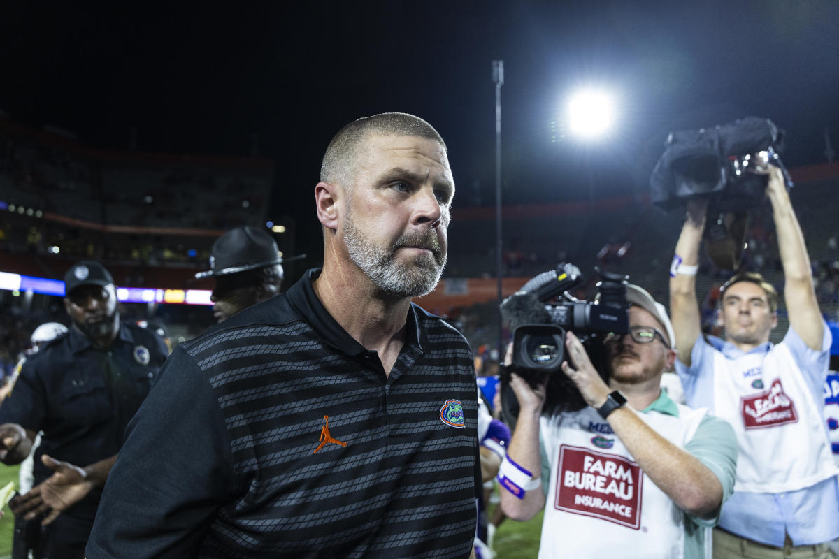 Florida’s Billy Napier understands why fans booed during Texas A&M loss: ‘I probably would have done the same thing’