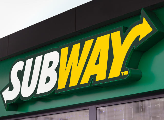 subway sandwiches logo