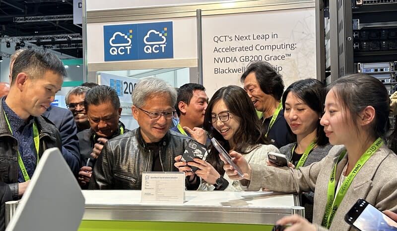 輝達執行長黃仁勳在GTC大會期間，與多家台灣廠商互動熱絡。（圖／中央社）