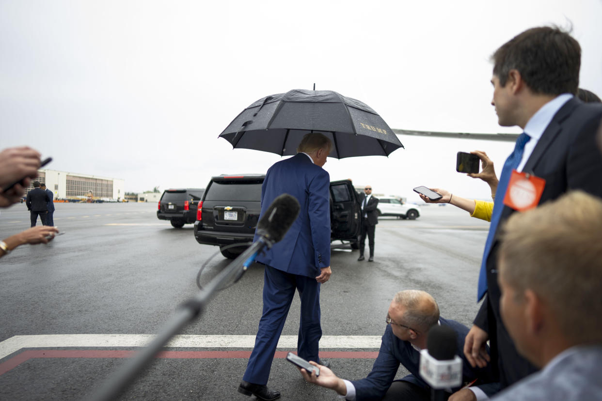 Una turba de seguidores del entonces presidente Donald Trump ataca el Capitolio en Washington, el 6 de enero de 2021. (Jason Andrew/The New York Times)