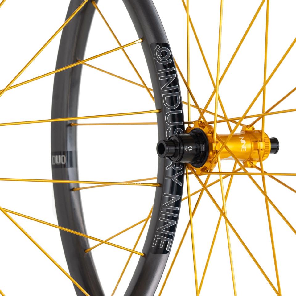 Industry Nine SOLiX M Hubs Trail 300:290Carbon Gold