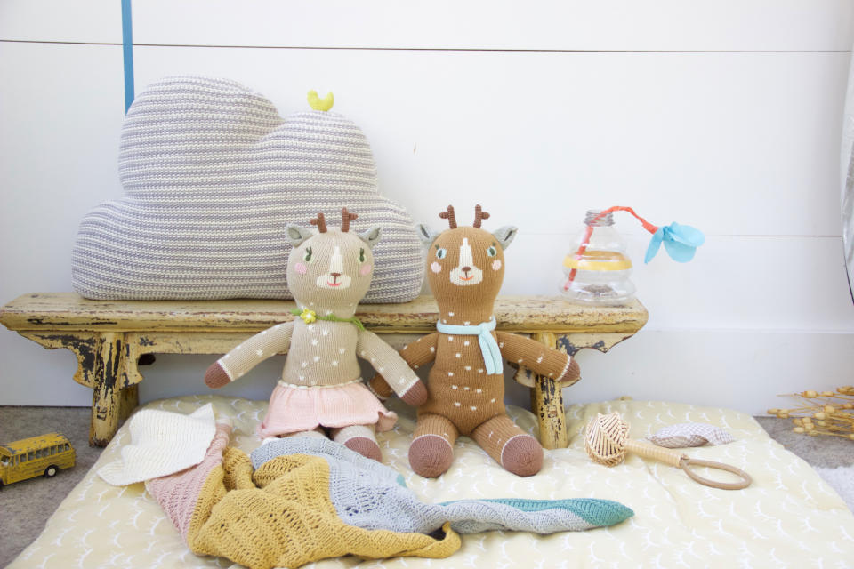 Knit Dolls & Pillows