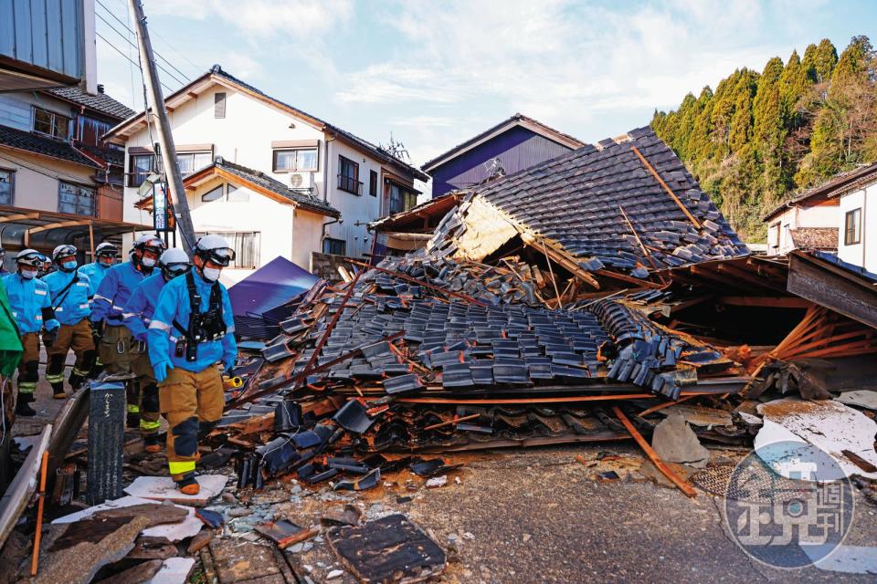 珠洲市9成房屋因強震與海嘯建物全毀。