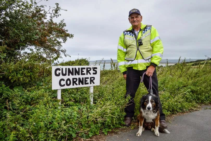 Les 'Gunner' Curtis is well known for his daily walks with his dog Rusty around the village and for his affability and willingness to help others -Credit:Raymond Goldsmith