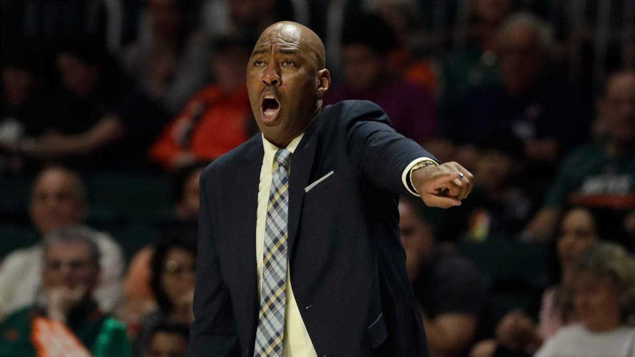 Danny Manning, basketball, coach