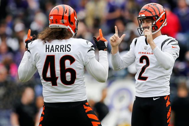 Cincinnati Bengals long snapper Clark Harris (46) runs off the