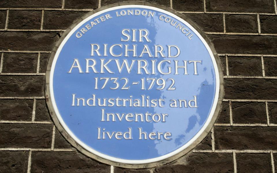 The physical blue plaque currently outside Sir Richard Arkwright’s former home in central London - Roberto Herrett/Alamy Stock Photo