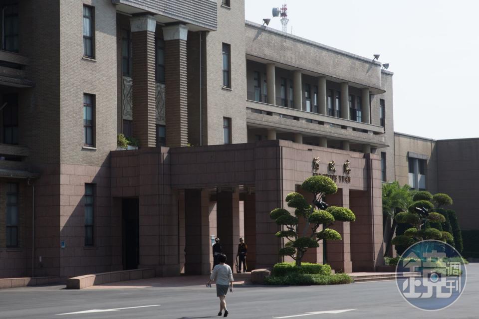 行政院發言人陳世凱回應指出，卓榮泰昨晚確實有與韓國瑜聯繫。（本刊資料照）