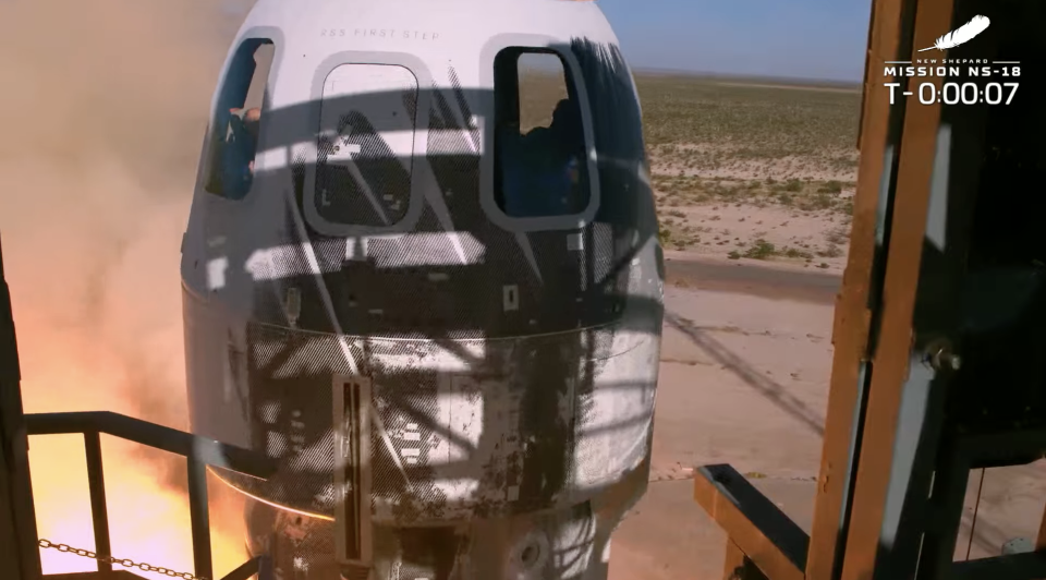 William Shatner goes to space. (Screenshot: Blue Origin)