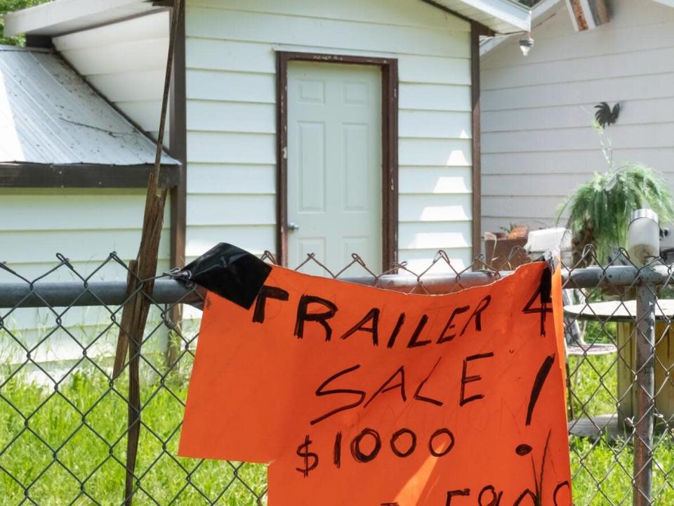Mobile home owners at Leisureland are trying to sell their trailers, since Meewasin is not renewing their lease.  (Kendall Latimer/CBC - image credit)