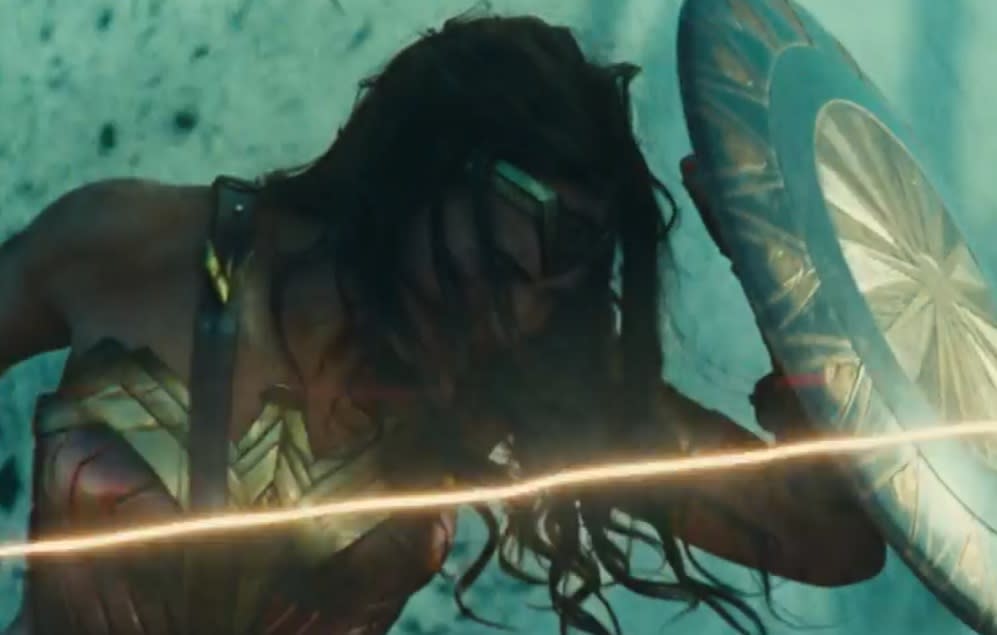 Zack Snyder just shared this badass picture of “Wonder Woman” and we are loving it