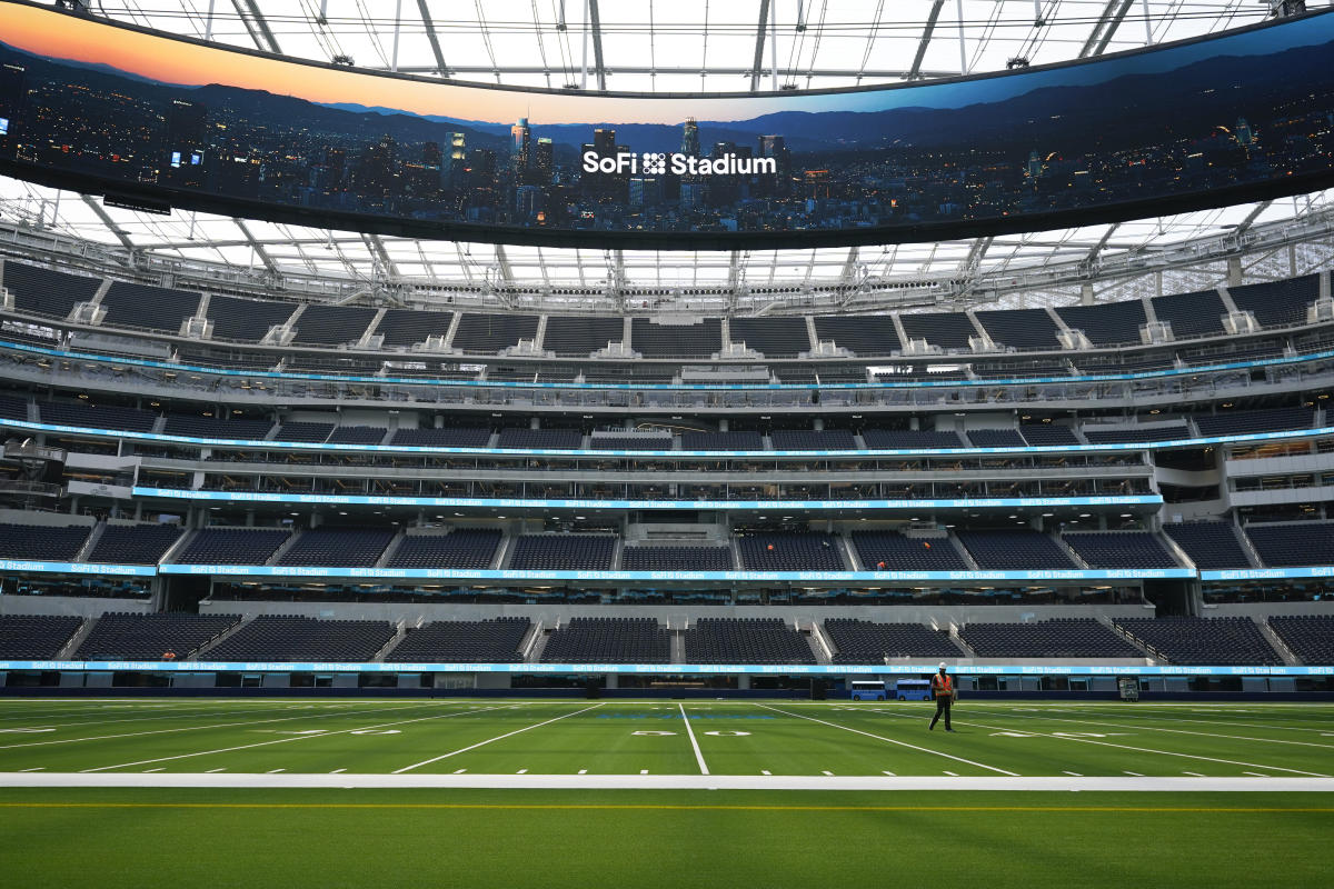 Super Bowl 2022: SoFi Stadium gears up for packed house to watch