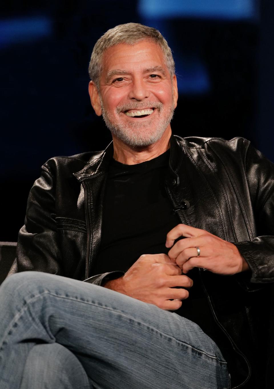 Ein Mann, ein Lachen: Hollywoodstar George Clooney kann immer auf seine Ausstrahlung zählen. (Bild: 2020 American Broadcasting Companies, Inc./Randy Holmes)