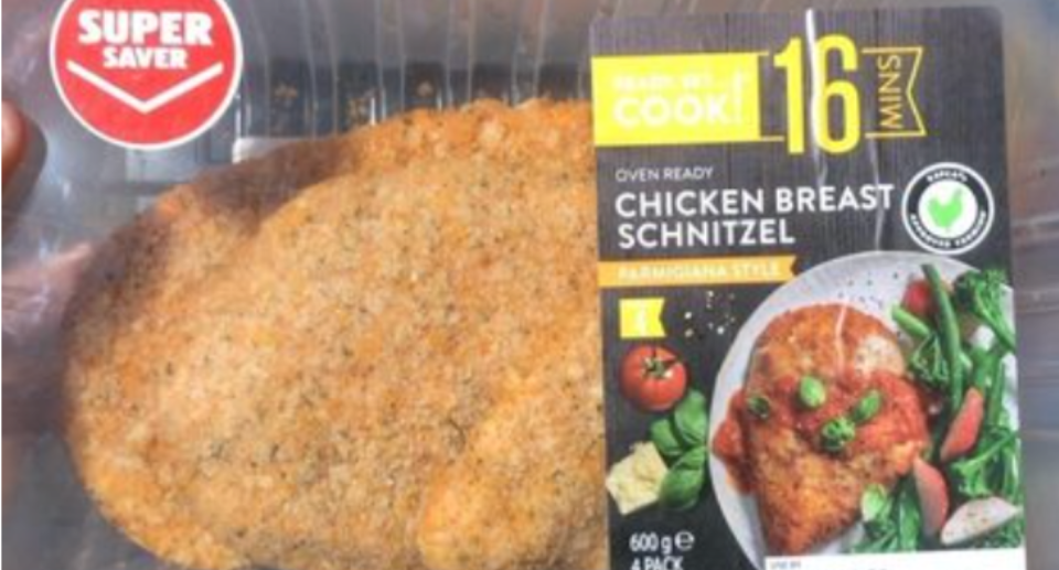 Aldi chicken Schnitzel packaging.