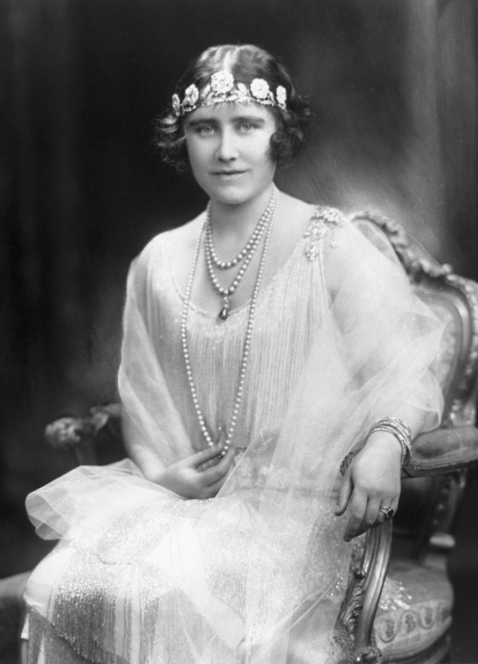 <p> The Strathmore Rose Tiara used to belong to the Queen Mother, who was the daughter of the Earl of Strathmore and Kinghorne. When she married the future King George VI in 1923, her parents gave her the piece - bought from Catchpole & Williams in London - as a wedding present.  </p>