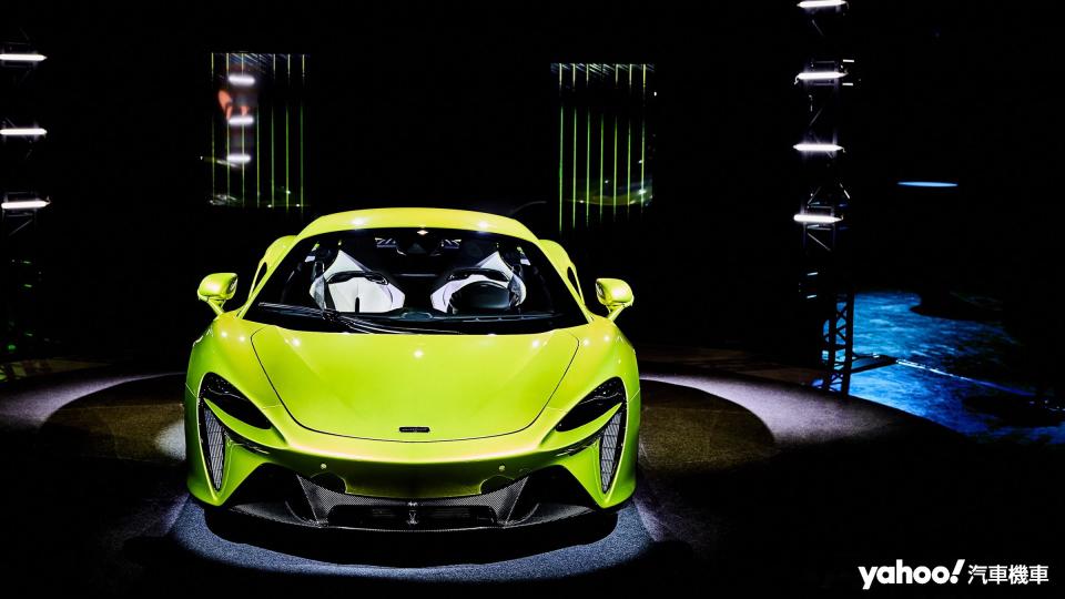 McLaren Artura將倒車檔改用馬達驅動，還可簡化變速箱設計。