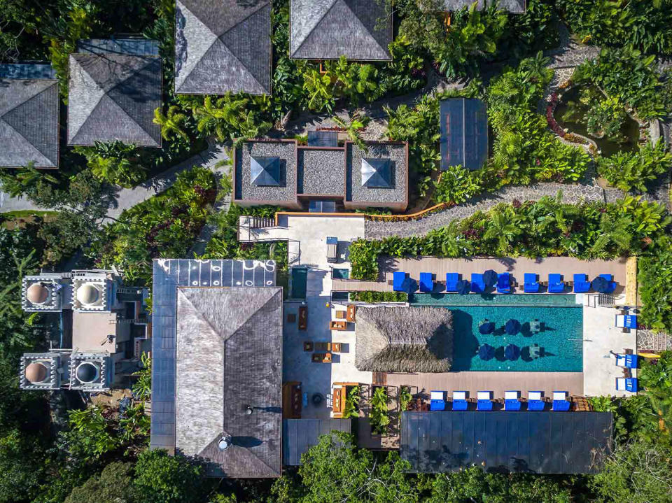 <p>La novena posición es para el Nayara Springs, un hotel exclusivo para adultos situado en medio de la selva. (Foto: Nayara Springs). </p>