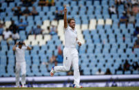 England's Stuart Broad celebrates the dismissal of South Africa's AB de Villiers during the fourth cricket test match in Centurion, South Africa, January 22, 2016. REUTERS/Siphiwe Sibeko
