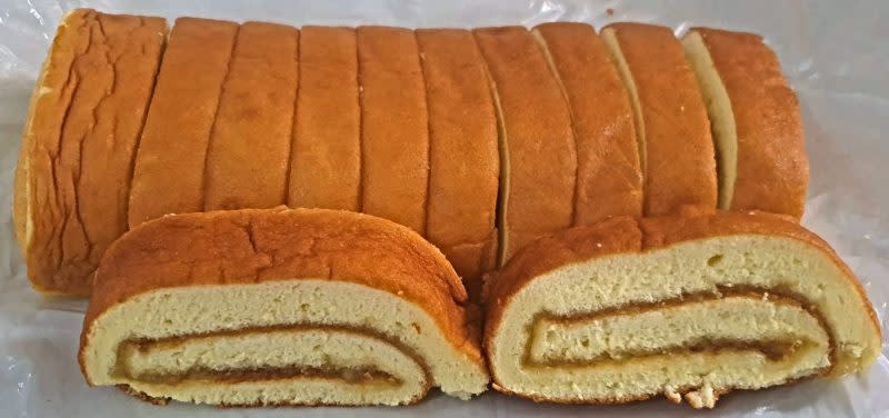 Swiss Roll and Kaya Kok - swiss roll