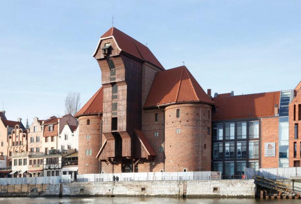 The 15th century crane at a port in Gdańsk after renovations. Photo from the National Maritime Museum in Gdańsk