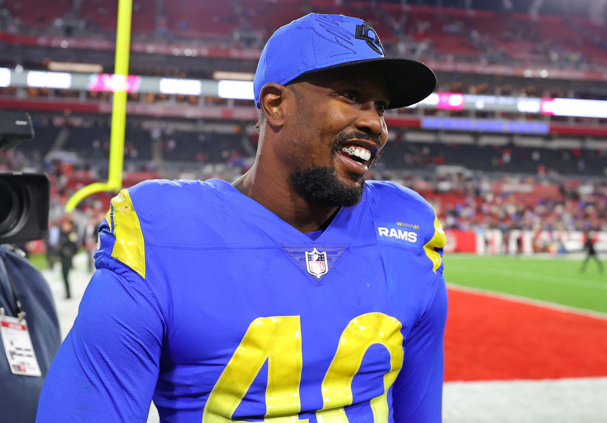 Buffalo Bills PR on X: LB Von Miller agreed to terms on a six-year  contract with the @buffalobills last night. Miller leads the #NFL with  115.5 sacks since entering the league in