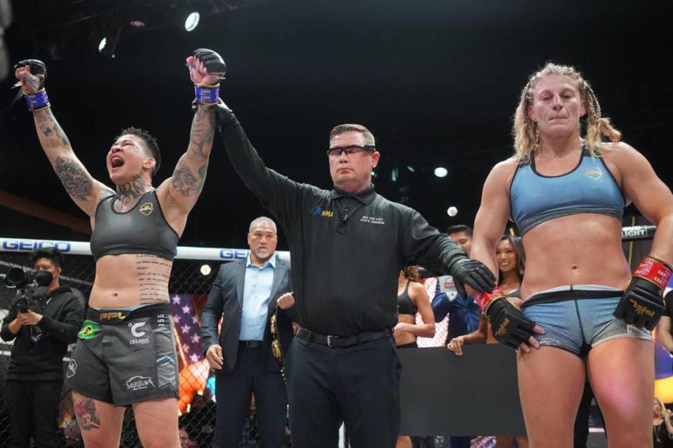 Larissa Pacheco defeats Kayla Harrison for the PFL title in the main event of the 2022 PFL Championships.