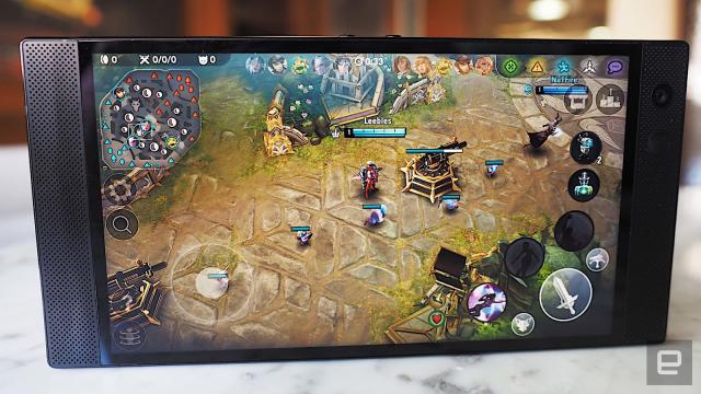 Razer Phone 2 è una bestia da gaming che ammicca al grande pubblico