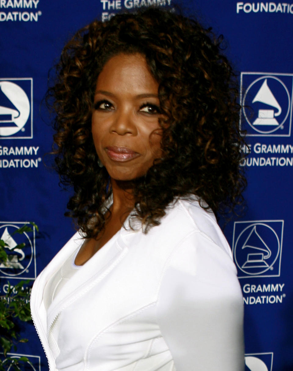 Oprah Winfrey arrives at the GRAMMY Foundation's A Starry Night Benefit