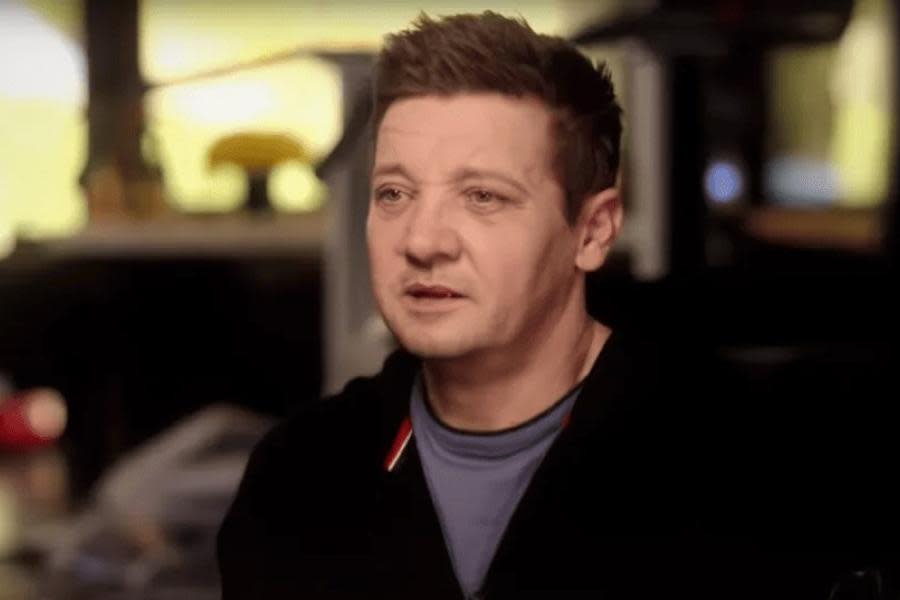 Jeremy Renner escribió notas de despedida para su familia tras accidente que casi le quita la vida