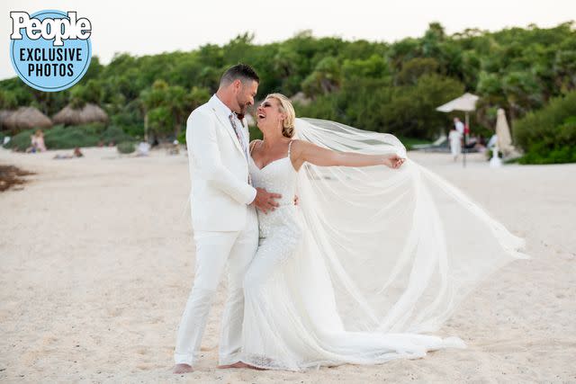 <p>Kathy Thomas Photography</p> Kortney Wilson and Ryan Vella at their wedding in Mexico on July 9, 2023