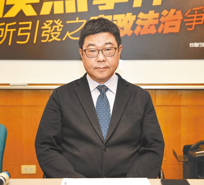 文化大學新聞傳播學院院長胡幼偉。（姚志平攝）