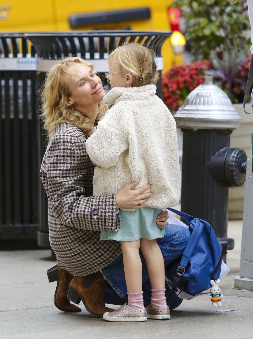 Diane Kruger fue captada en el momento en que abrazó a su hija por el gran gesto de bondad que tuvo 