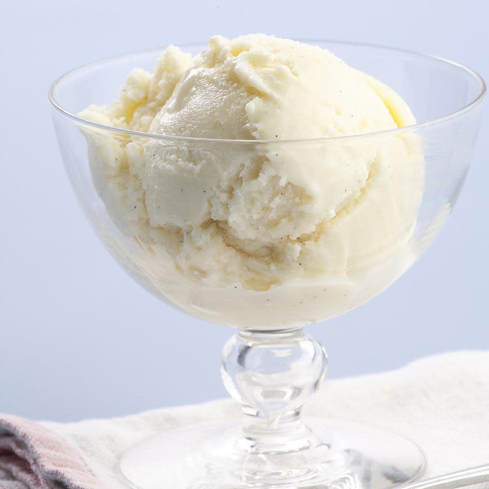 Homemade Vanilla Ice Cream