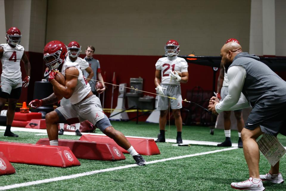 3/19/21 MFB Spring Practice 01Alabama running back Kyle Edwards (27)Robert GillespiePhoto by Kent Gidley3/19/21 MFB Spring Practice 01Alabama running back Kyle Edwards (27)Robert GillespiePhoto by Kent Gidley