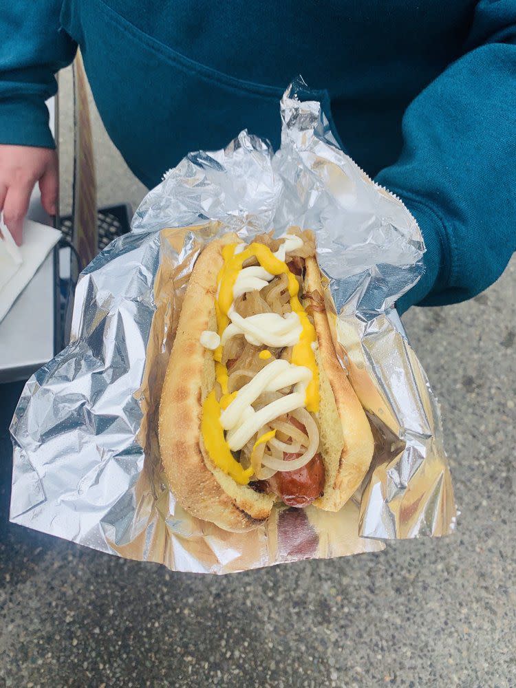 Tia’s Gourmet Sausage and Hot Dog