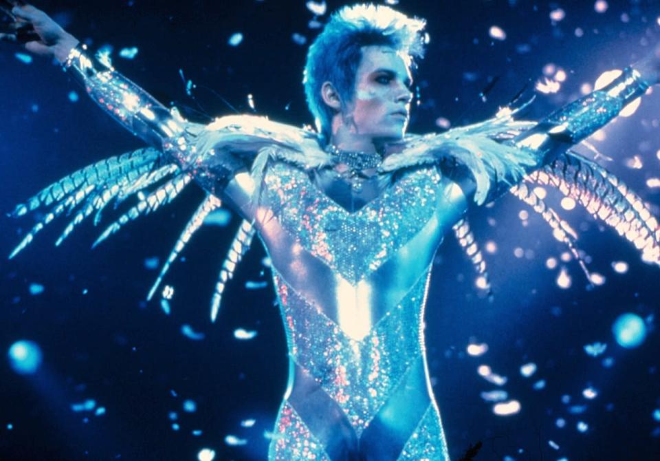 Jonathan Rhys Meyers in Velvet Goldmine.