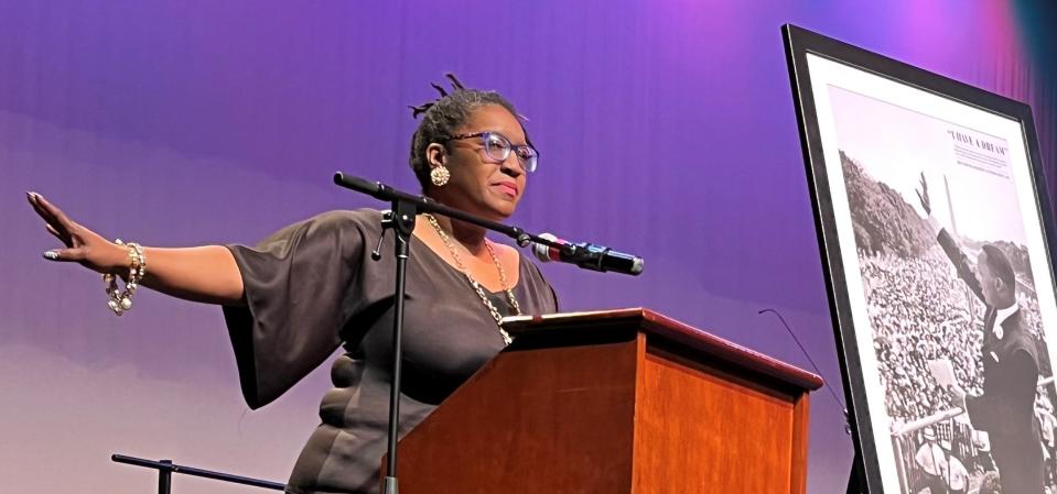 Kaliente Conway Glenn, vice president of the Maury County Women’s Club, served as emcee of the MLK Celebration program at Columbia State Community College on Thursday, Jan. 18, 2023.